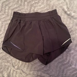 lululemon black shorts
